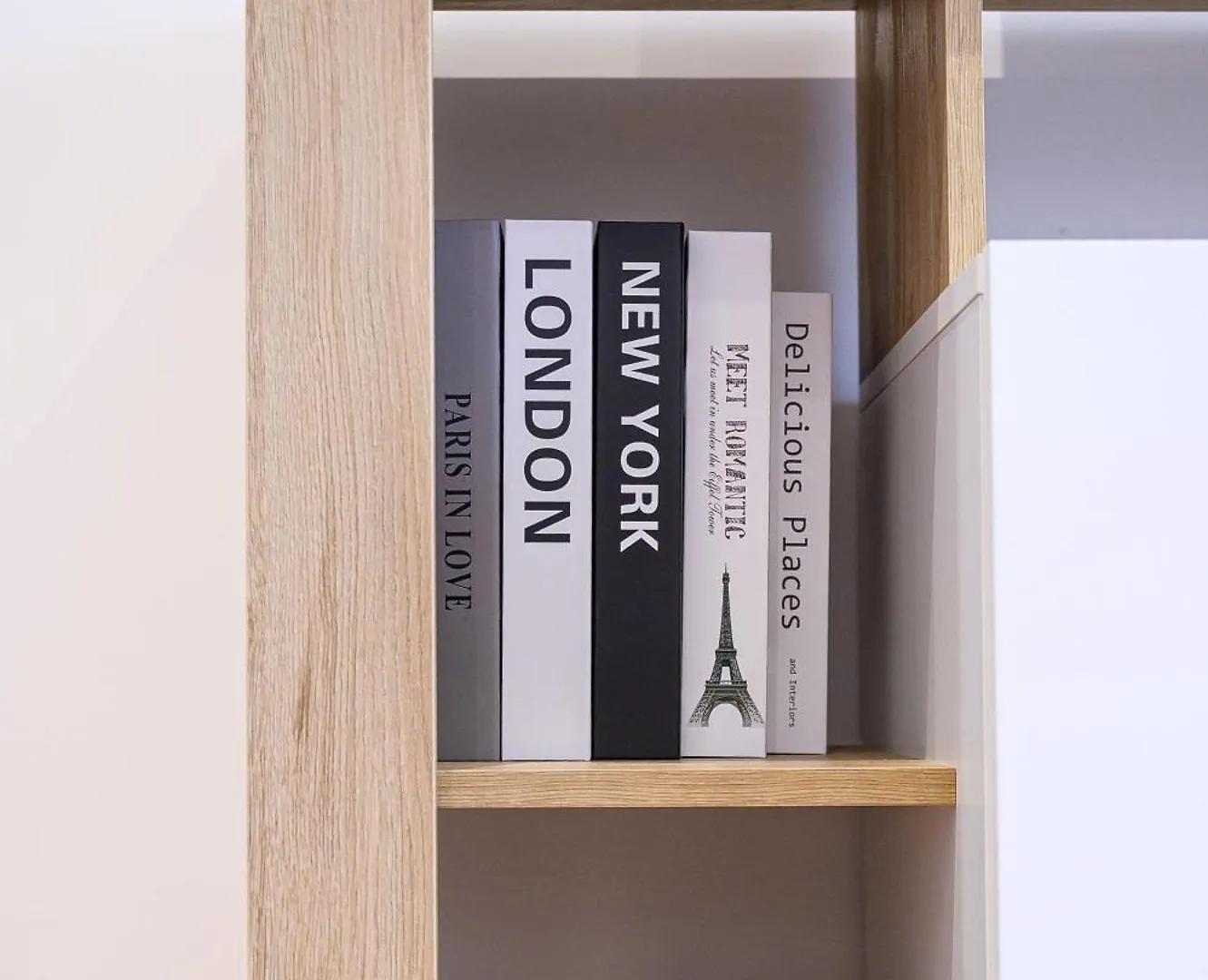 Apartamento Luxury Domus- Metro Malatesta Roma