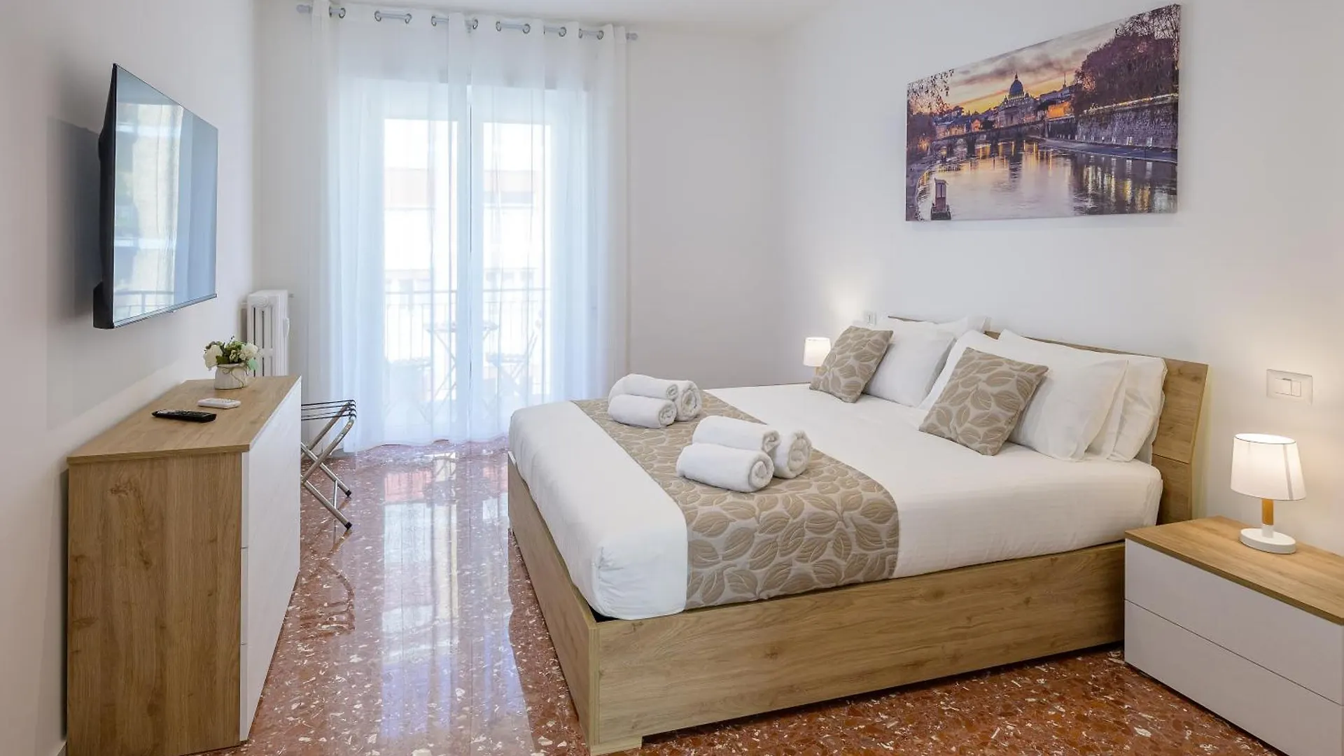 Appartement Luxury Domus- Metro Malatesta Rome Italië